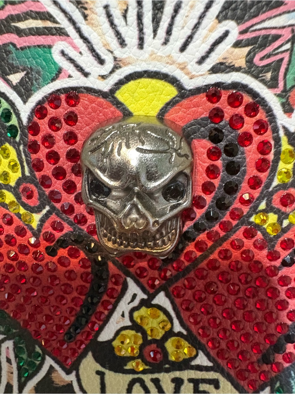 Ed Hardy NWOT “LOVE” Large Shoulder Bag Multicolor/Metal Skulls & Flowers. 17x12 - Picture 4 of 16